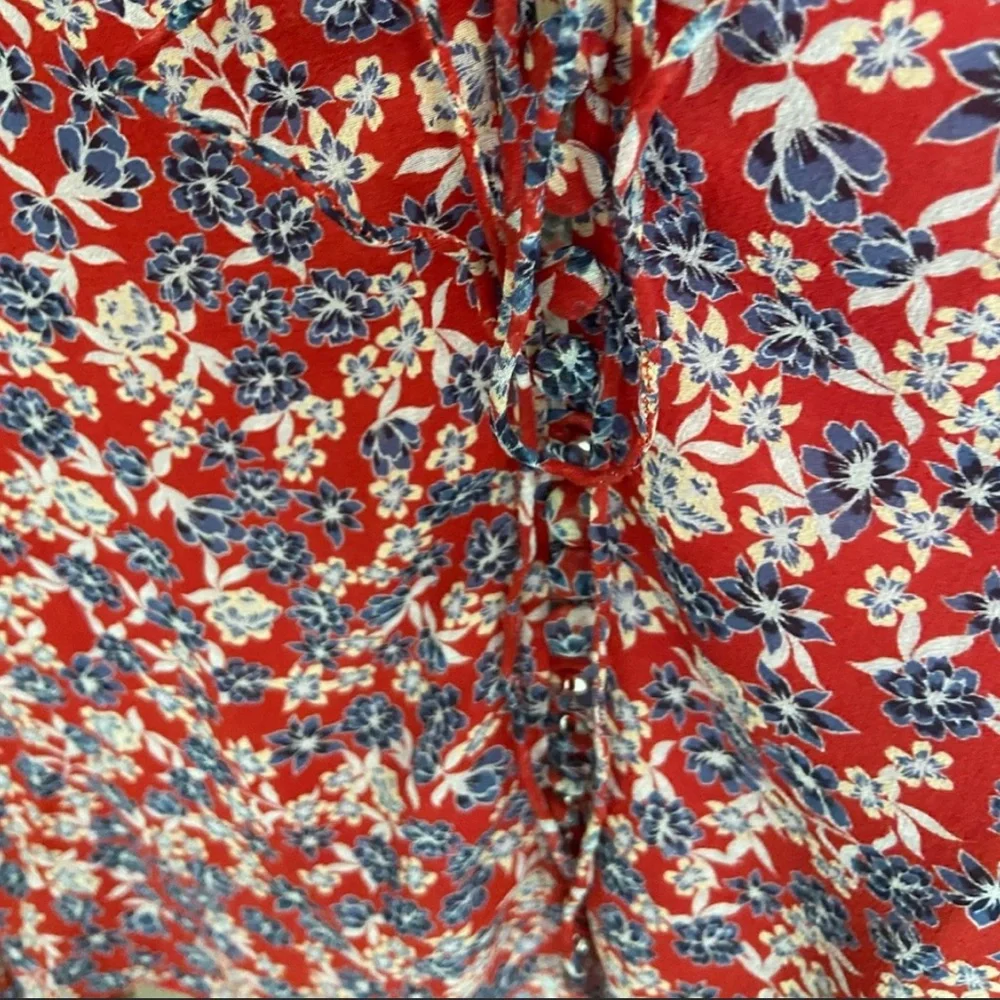 NICHOLAS floral v neck blouse - Picture 6 of 7